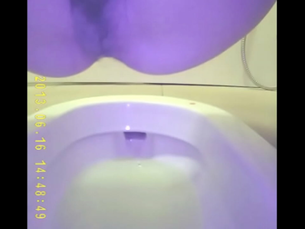 JAV Teen Pee Play: Adorable Asian Girl in the Bathroom