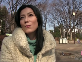 Mature Enchantress Takes Control: JAV Video of a Sexy MILF Pleasuring Herself!