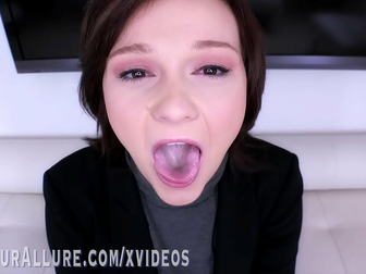 Welcome to the World of JAV! Lexi Mansfield and Emma Wilson's Mind-Blowing Suck Jobs Auditions